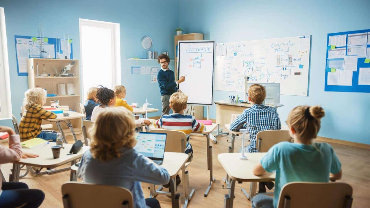 Cómo enseñar a los niños a aprender las estaciones y el tiempo